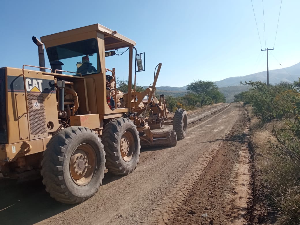 Rehabilitación de caminos rurales beneficia a mas de 20 mil silaoenses 