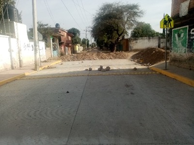 Pavimentan calle principal de Mezquite de Sotelo